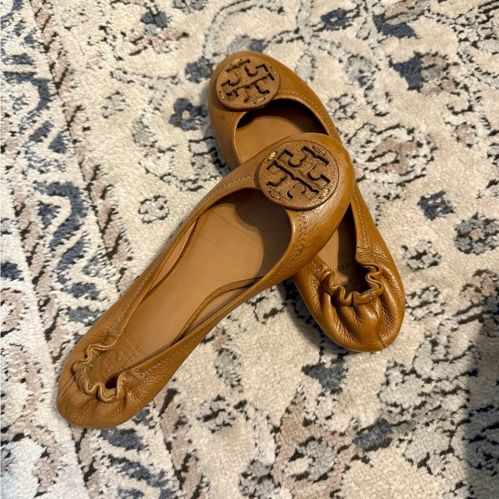 Tory Burch Brown Leather Flats